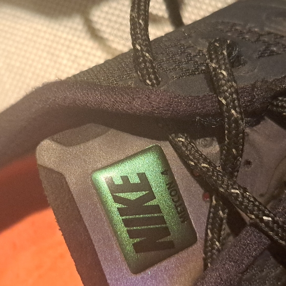 Mens Nike Metcon training shoes size 12 - Picture 3 of 12
